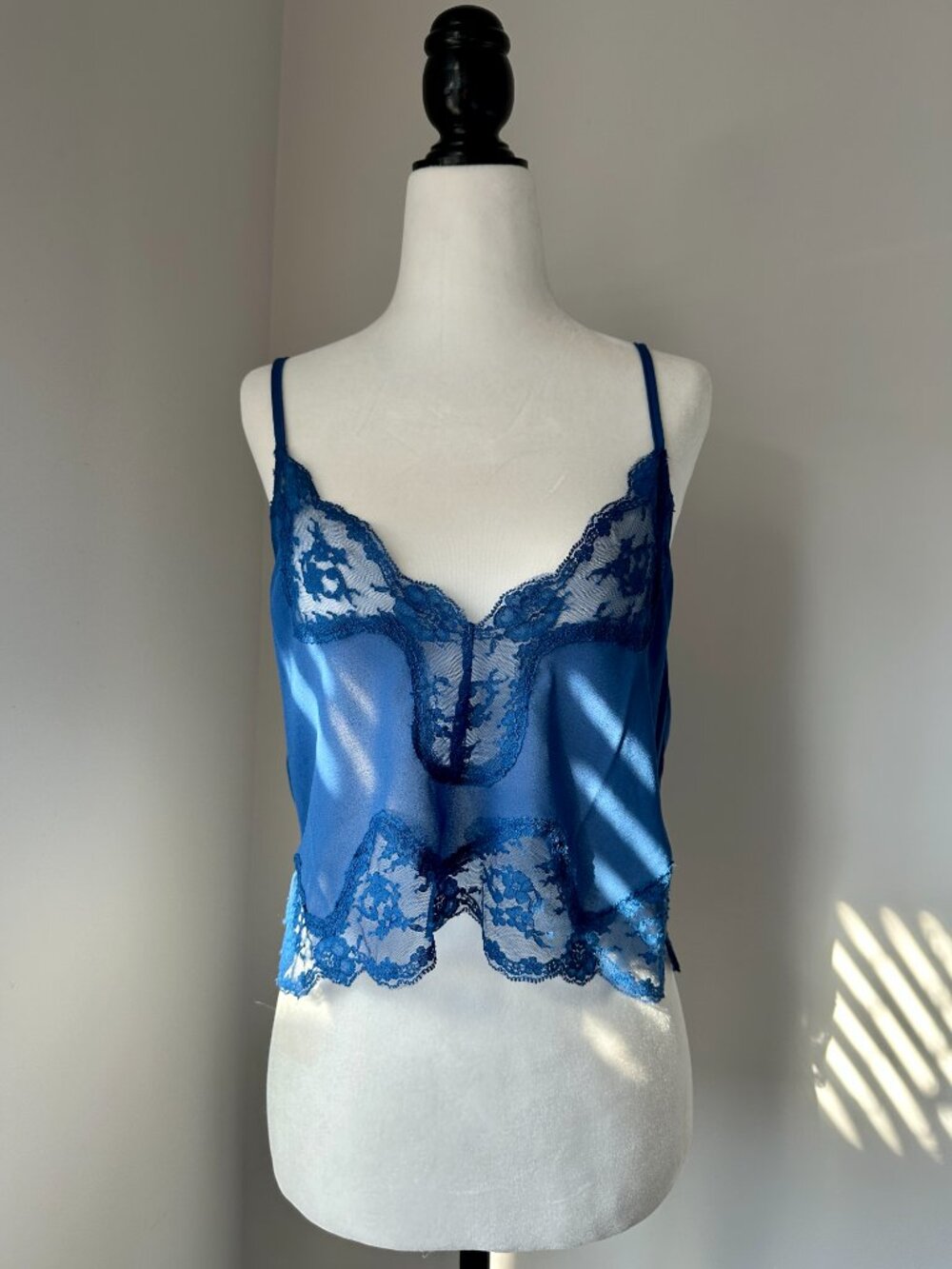 💙 Kat the Label Harley Lace Camisole Tank Top Cobalt Blue Small - Picture 5 of 8
